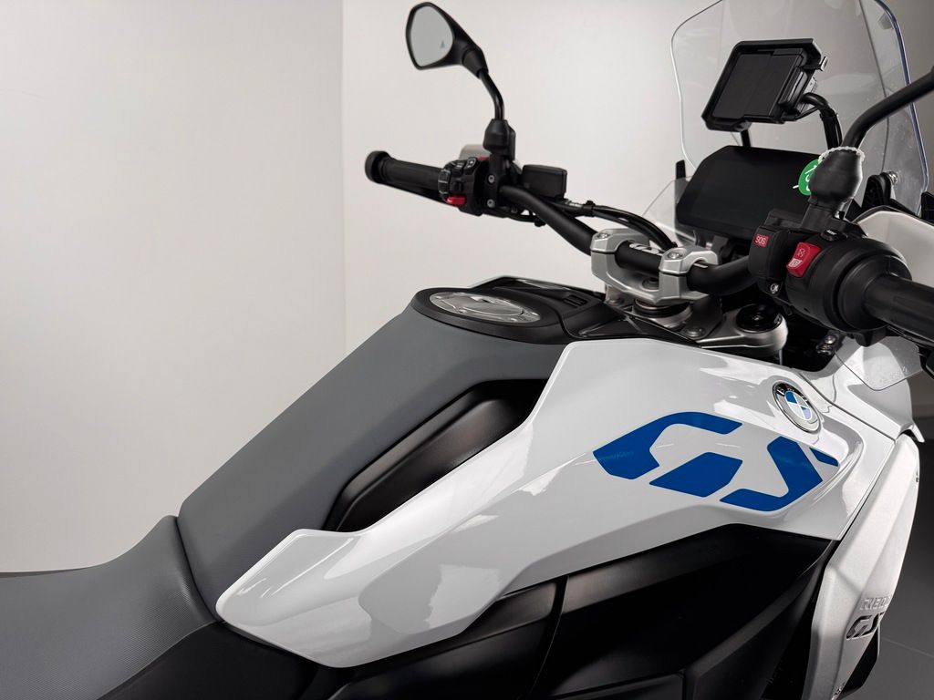 Fahrzeugabbildung BMW R1300 GS *4 PAKETE *RIDE-HEIGHT *TOP-ZUSTAND