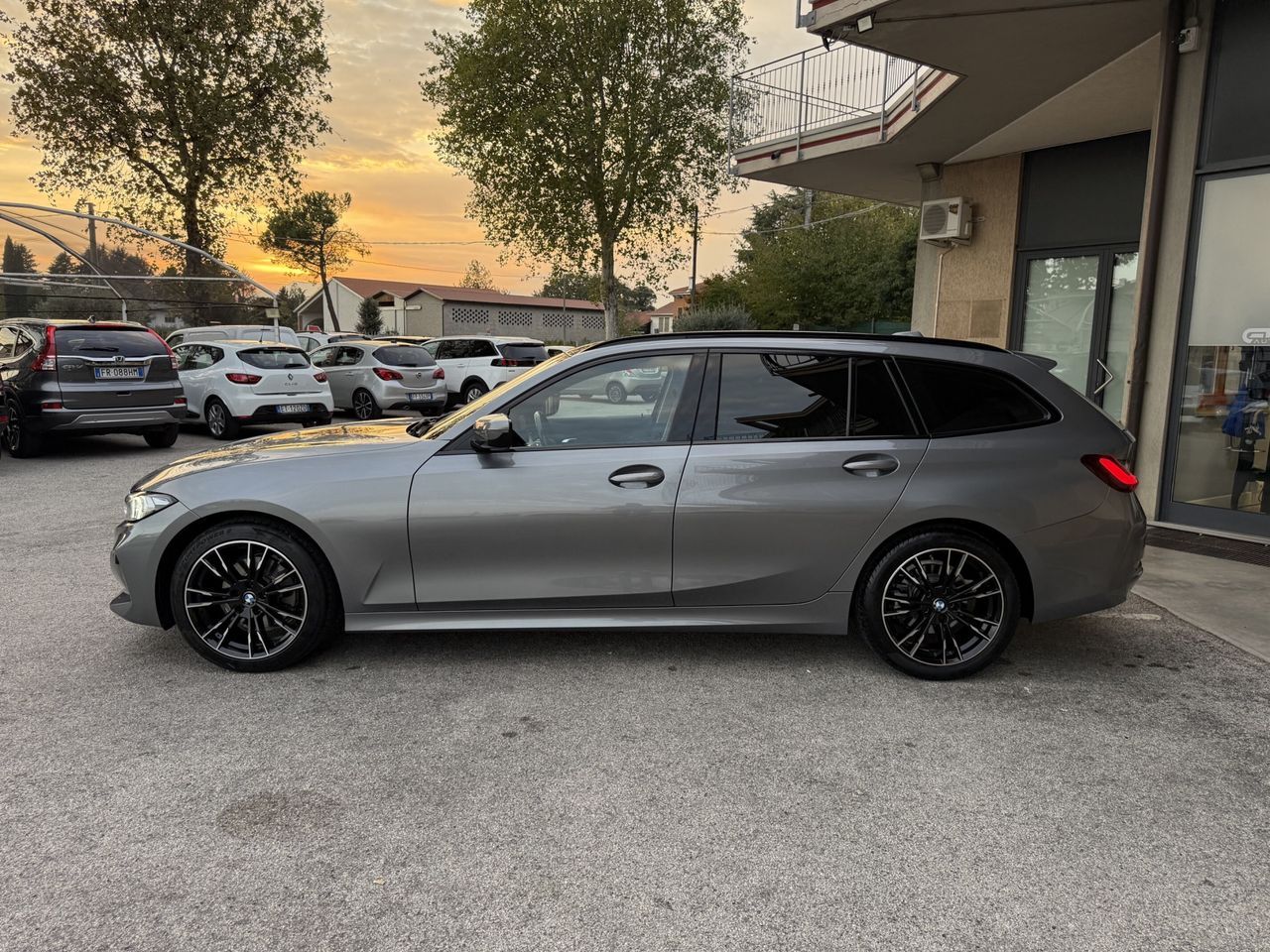 BMW Bmw 320d 48V Touring - Unico Proprietario imagem 3