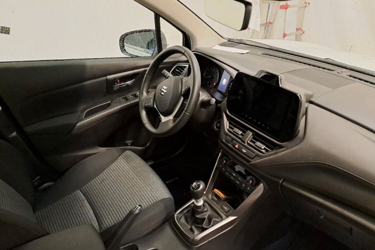 Fahrzeugabbildung Suzuki (SX4) S-Cross 1.4 COMFORT NAVI/LED/SHZ/PDC/TEMP.
