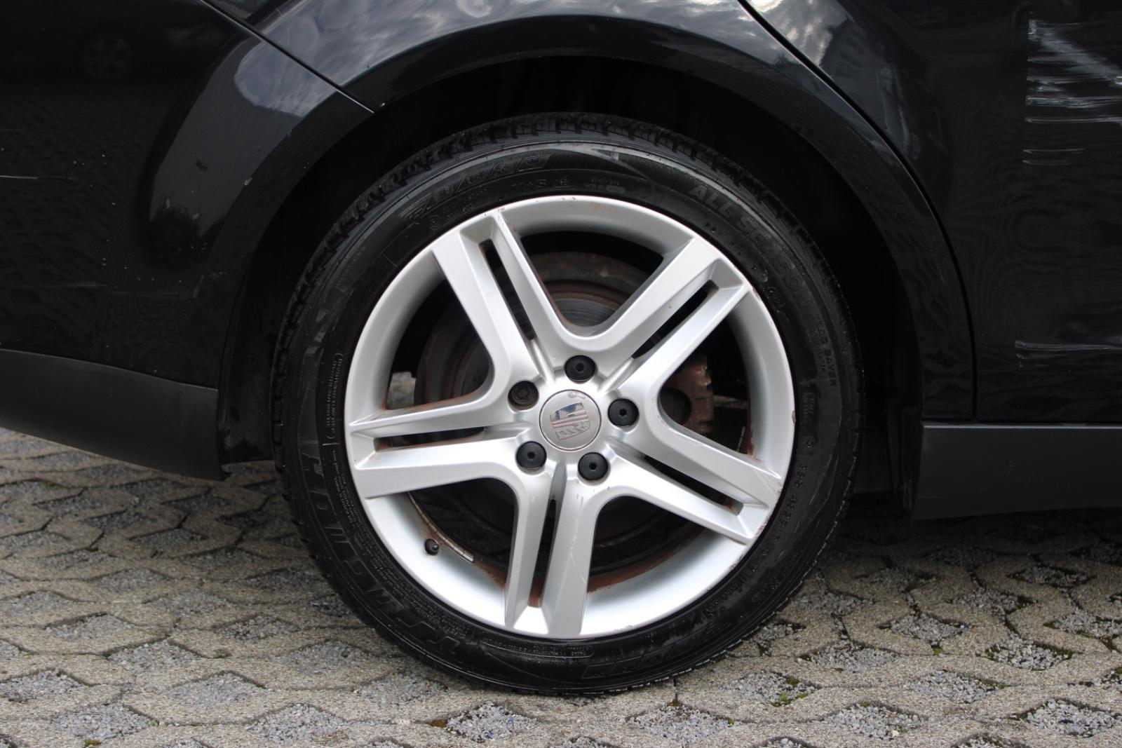 Seat Altea XL 2012 — photo 21