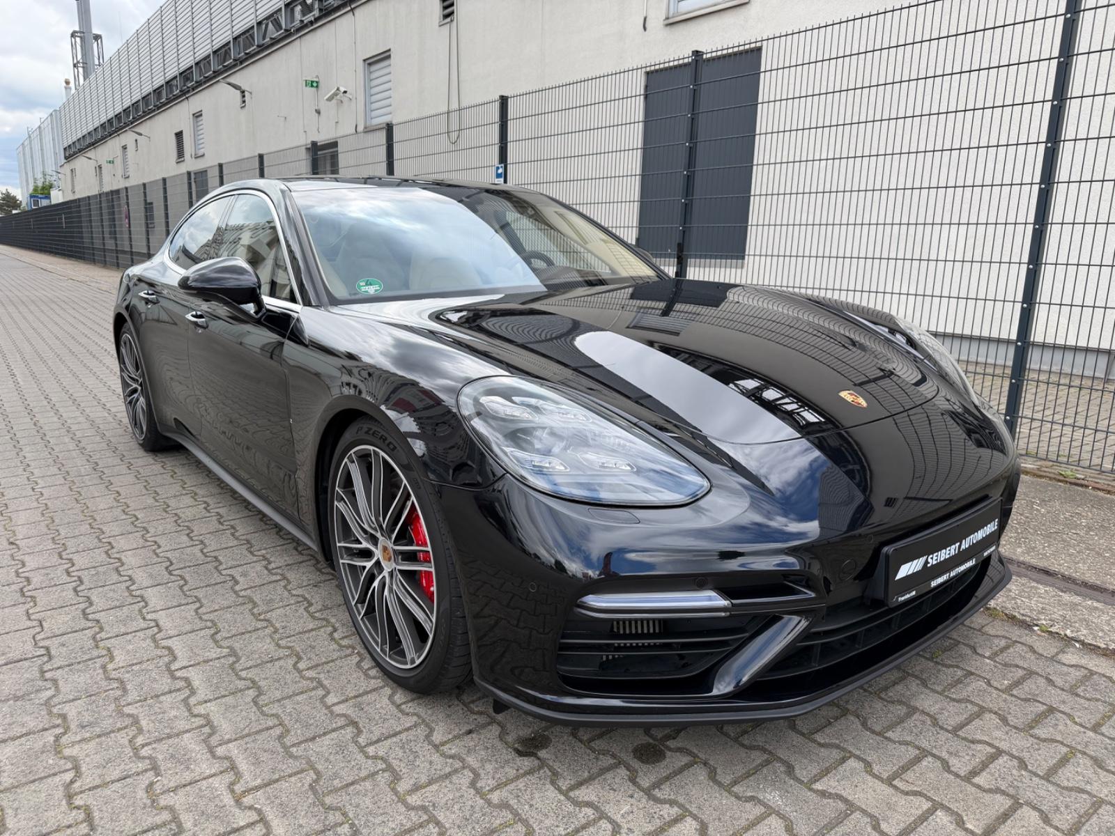 Porsche Panamera Turbo MATRIX/PANO/360°/SPORTABGAS/PDCC