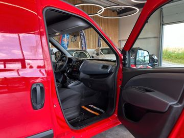 MYAUTOCENTER – Gebraucht- und Jahreswagen mit Werkstattservice in Pfaffenhofen Fiat Doblo *Basis Kasten*Klimaanlage*1-Hand*Schiebetü