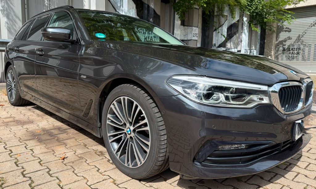 Image of BMW 520