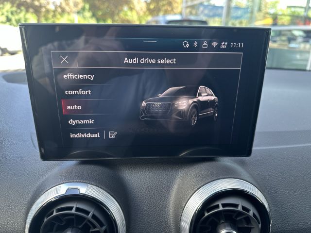 Q2 35 TFSI S line, MatrixLED, AHK, Alu, RFK