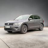 Volkswagen Tiguan Comfortline*Kamera+Carplay+Inspektion NEU - Volkswagen Tiguan: Kleinbus