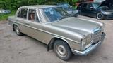 Mercedes-Benz Mercedes w114/115 Strich8 220Diesel - gebrauchte Mercedes-Benz 220 aus dem Jahr 1971