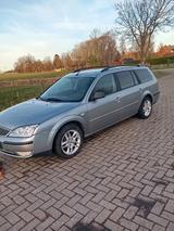 Ford Mondeo 2,0 Ambiente Autom. Ambiente - Ford Mondeo aus 2005: Kombi