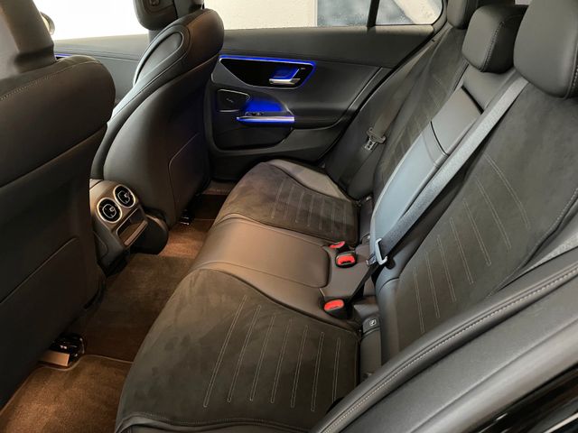 Fahrzeugabbildung Mercedes-Benz C 300 e T AMG-Line/Night/Pano/Digital-Light/AHK