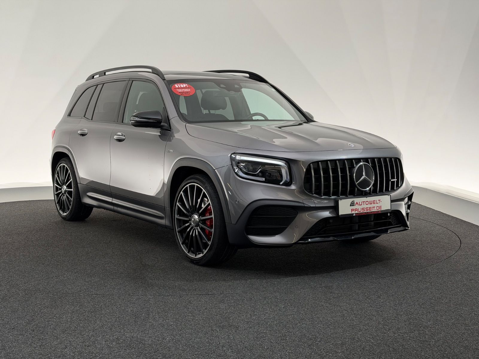 Gebrauchtwagen Mercedes-Benz GLB GLB 35 AMG 4M.*MULTIBEAM*PANO-NIGHT-ACC-SHZ-SPUR in Dirlos