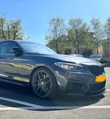 BMW M235i xDrive Steptronic Coupé - - BMW mit Benzin-Antrieb: Coupe, Grau