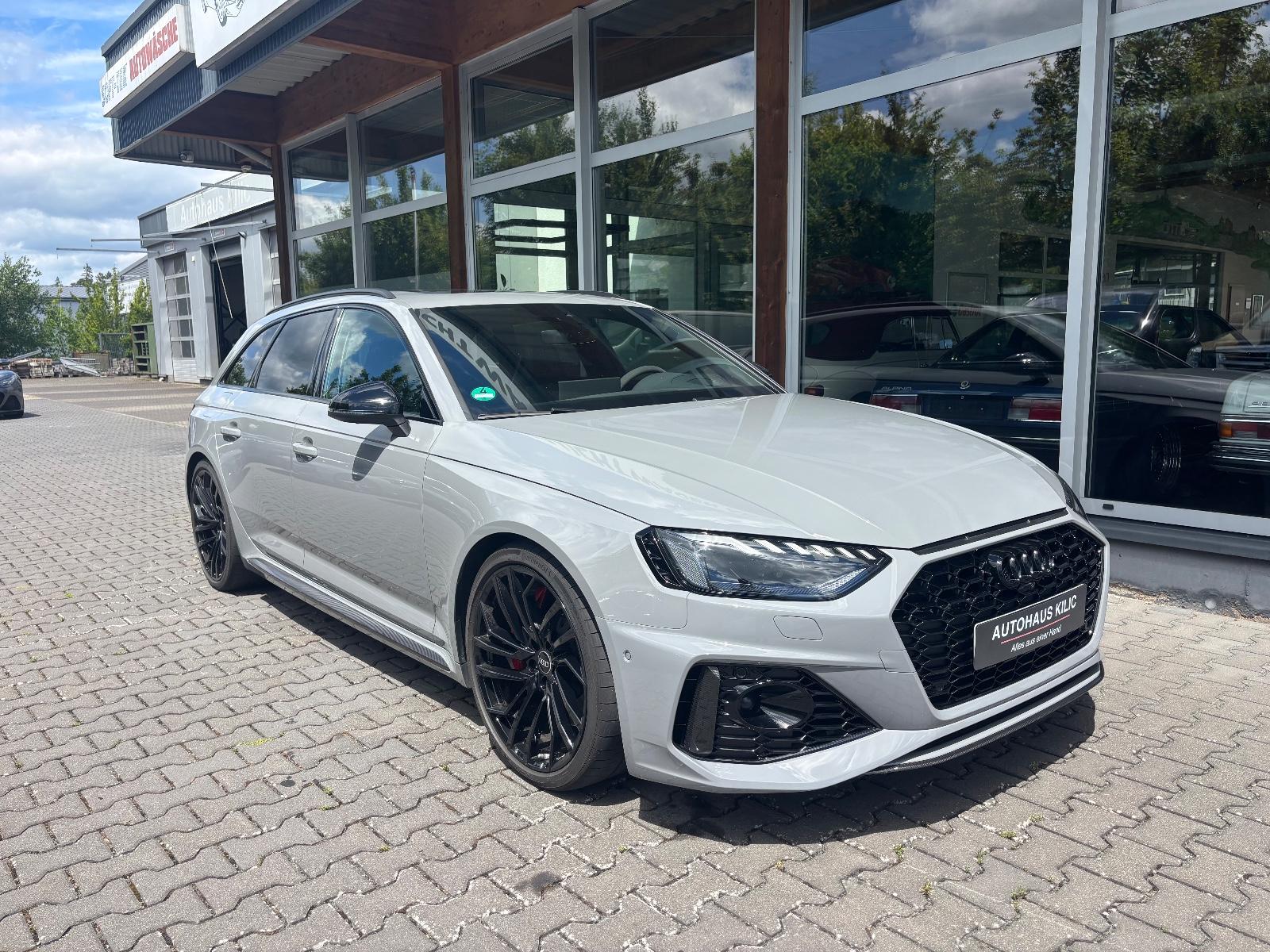 Audi RS4 RS 4 Avant 2.9 TFSI Essentials Paket 280kmh