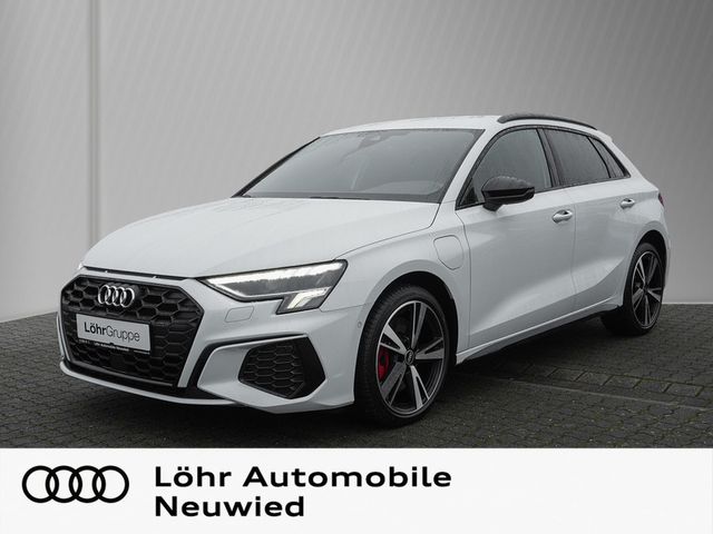 Audi A3 Sportback 45 TFSIe S tronic S Line /Navi/ACC