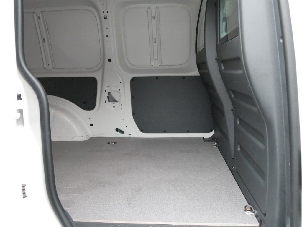 Fahrzeugabbildung Volkswagen Caddy Maxi Kasten 2.0 TDI DSG PDC hi. Navi Klima