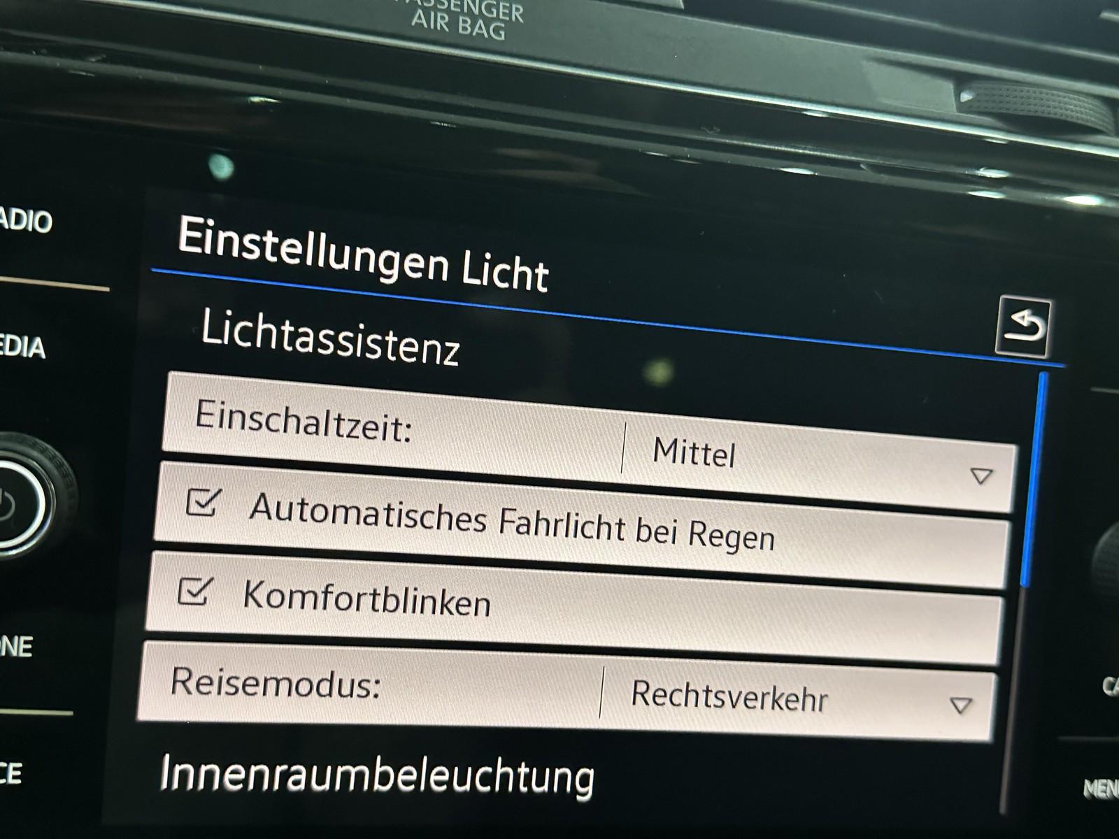 Volkswagen Touran DSG*7SITZER*PANO*ACC*AHK*CARPLAY*, миниатюра 21