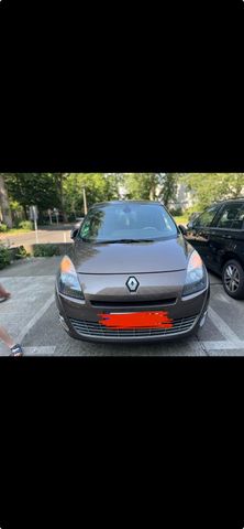 Renault - SCENIC