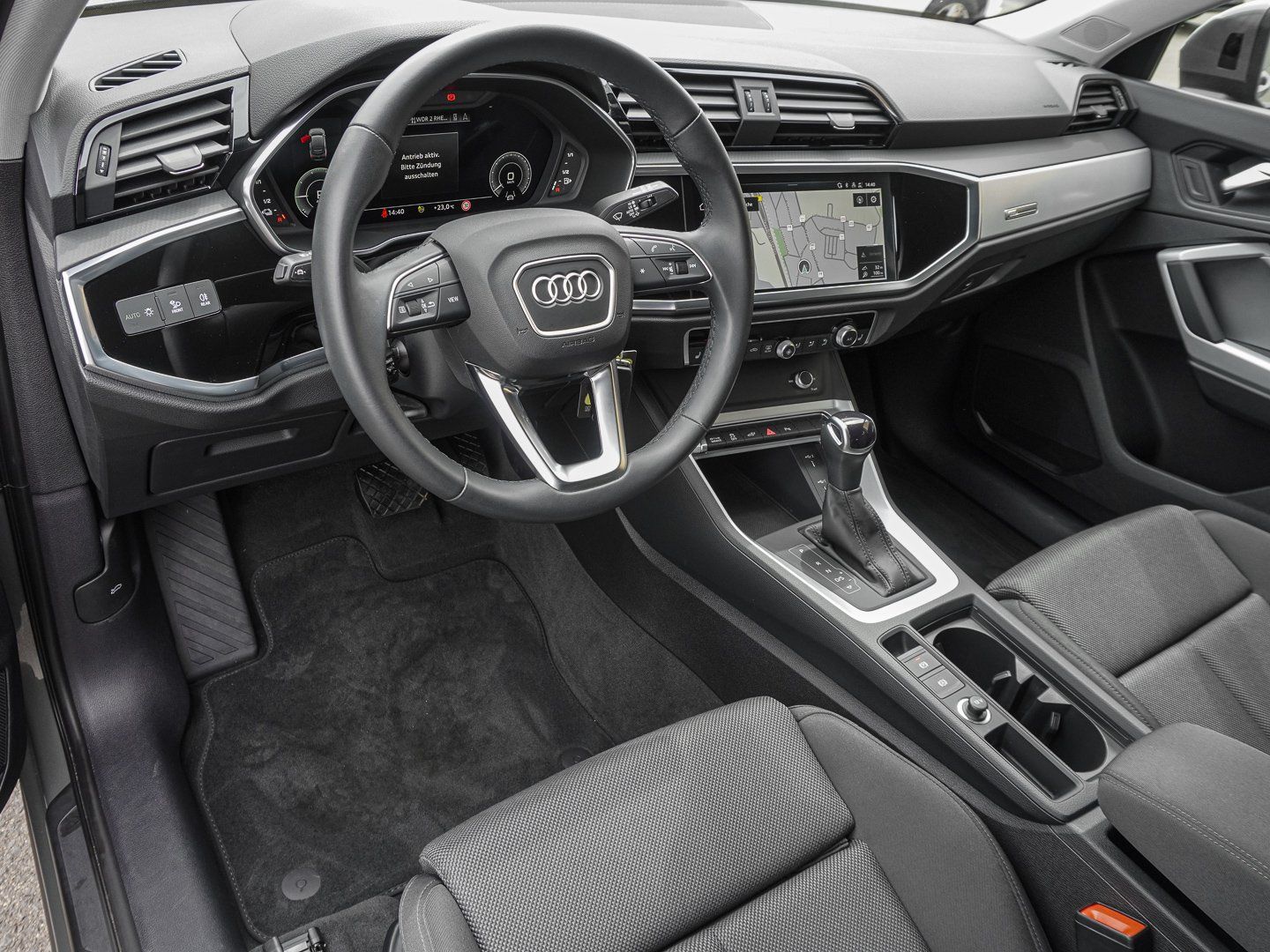 Audi Q3 Sportback 45 TFSI e S tronic AHK Navi Plus Ka foto 9