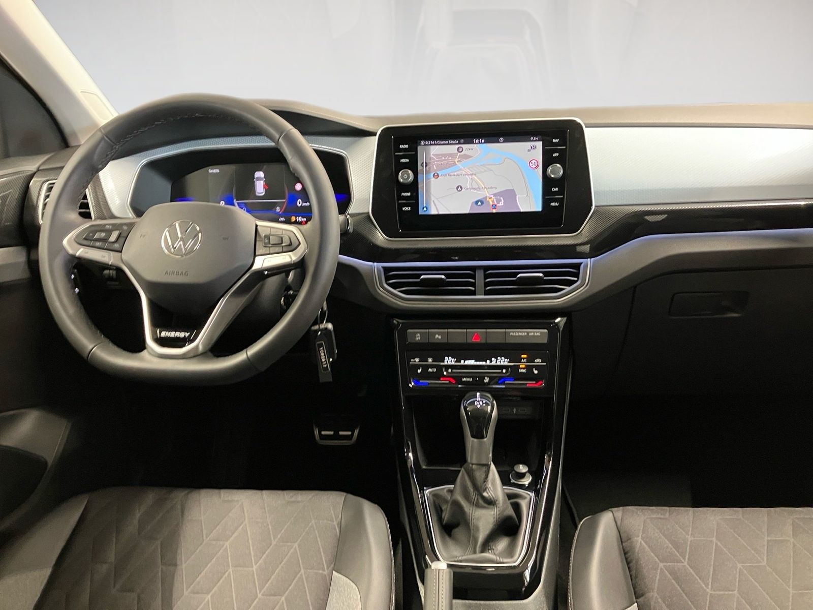 Volkswagen T-Cross - Bild 11
