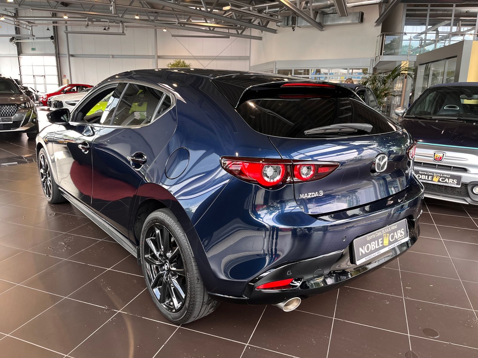 Fahrzeugabbildung Mazda 3 Lim. 5-trg. Homura  LED NAVI ALU