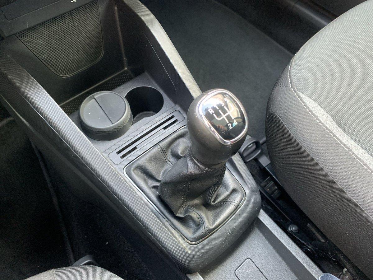 Skoda Fabia DRIVE 125 BEST OF USB+PDC+DAB+TEMPO+MP3, миниатюра 19
