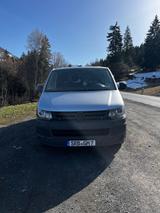 Volkswagen T5 Transporter (langer Radstand/Camper) - Volkswagen T5 Transporter: Radstand Langer