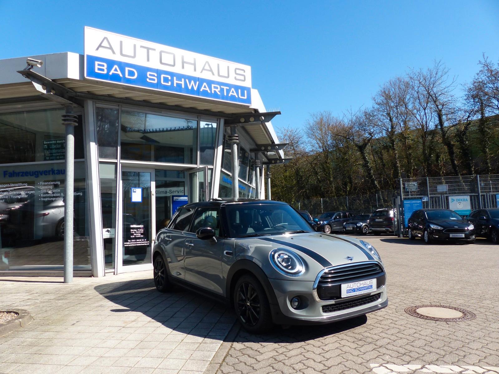 MINI Cooper Lim. Aut. "Chili" 5-trg., Pan.dach, Navi