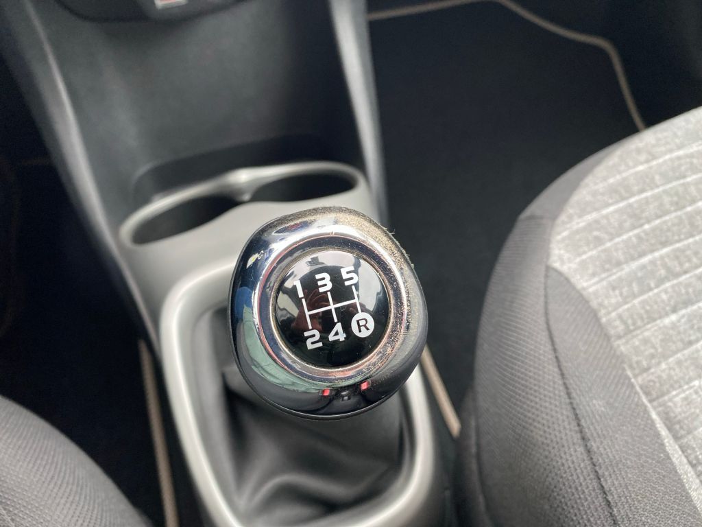 Fahrzeugabbildung Citroën C1 VTi 68 Shine Edition *Klima*Mirrorsceen*Cam*