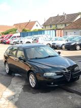 Alfa Romeo 156 1.9 JTD 16V M-Jet Distinctive Distinctive - Alfa Romeo 156 mit Diesel-Antrieb