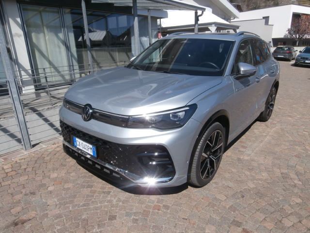 Volkswagen Tiguan 2.0 TDI SCR 142kW DSG 4MOTION R-Line imagem 3