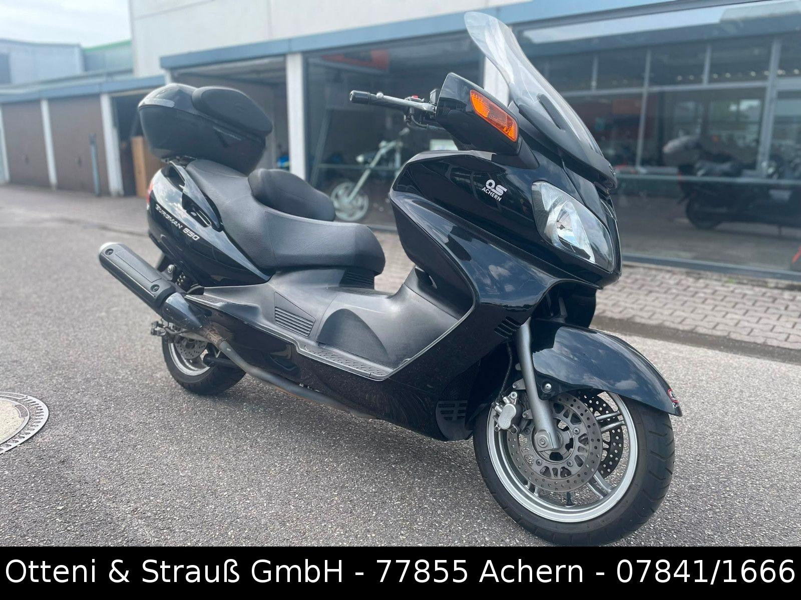 Suzuki AN 650 Burgman *Topcase*
