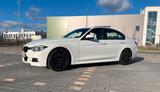 BMW F30 330i M-Paket | Scheckheftgepflegt ... - BMW 330 Limousine 330i m paket mit Benzin-Antrieb