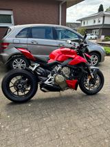 Ducati Streetfighter V4 - DUCATI ST4S