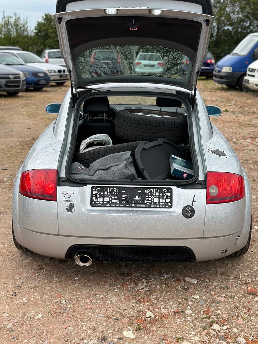 Audi TT Coupe/Roadster 1.8 T Coupe/SCHECKHEFTGEPFLEGT