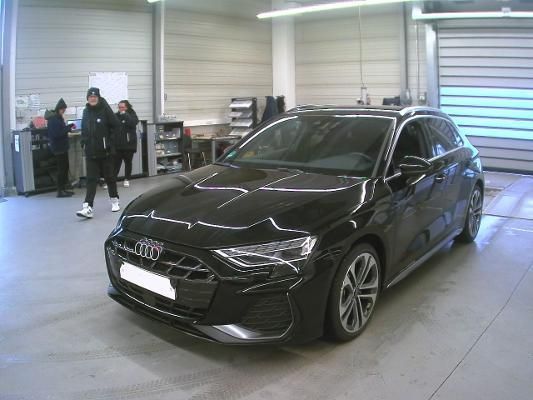 Audi A3 Sportback 35 TFSI S line Matrix LED AHK ACC