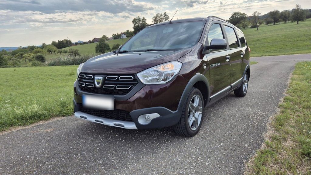 Image of Dacia Lodgy