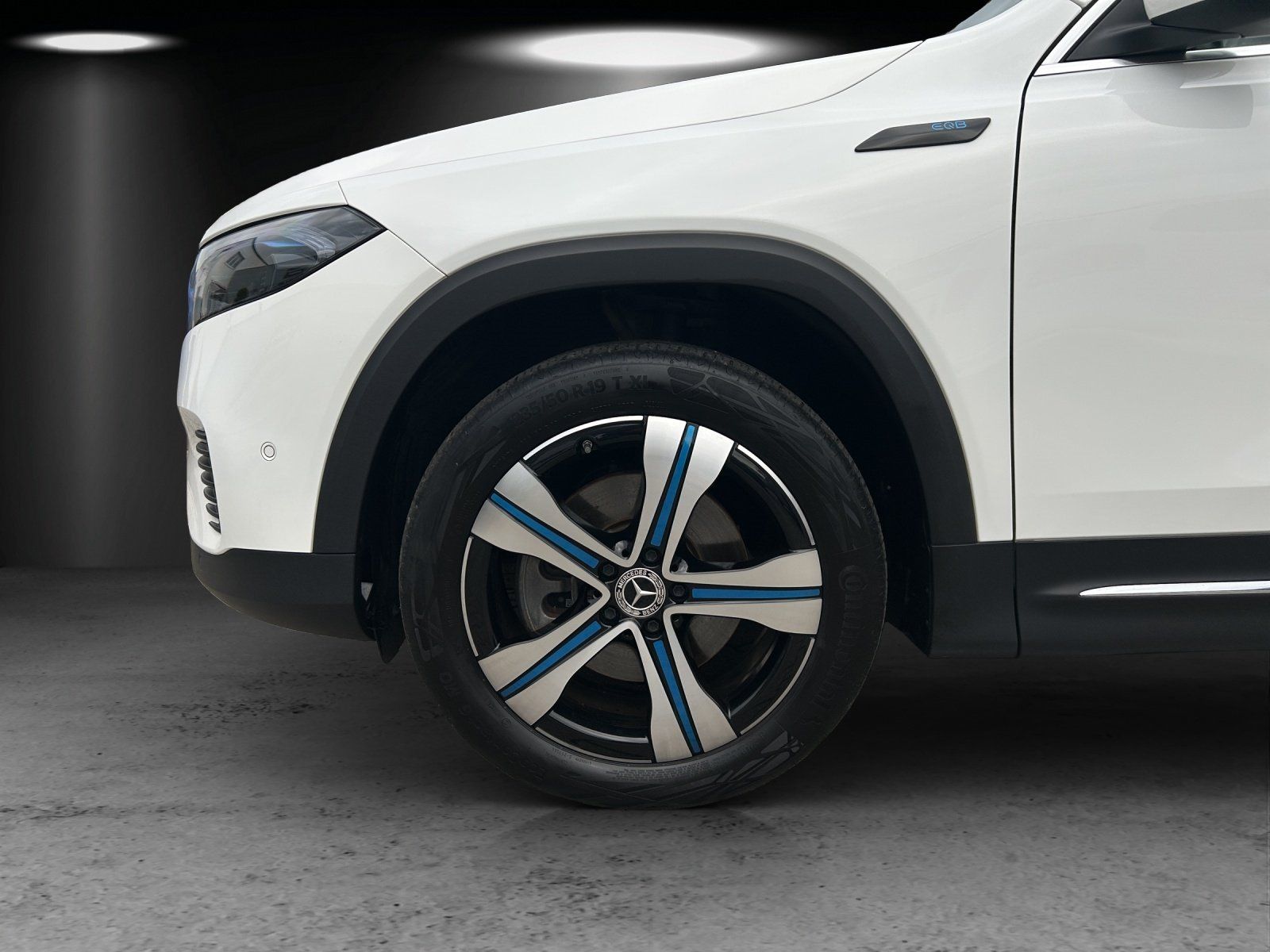 Fahrzeugabbildung Mercedes-Benz EQB 250 Progressive Advan Pano LED Kamera elHeck