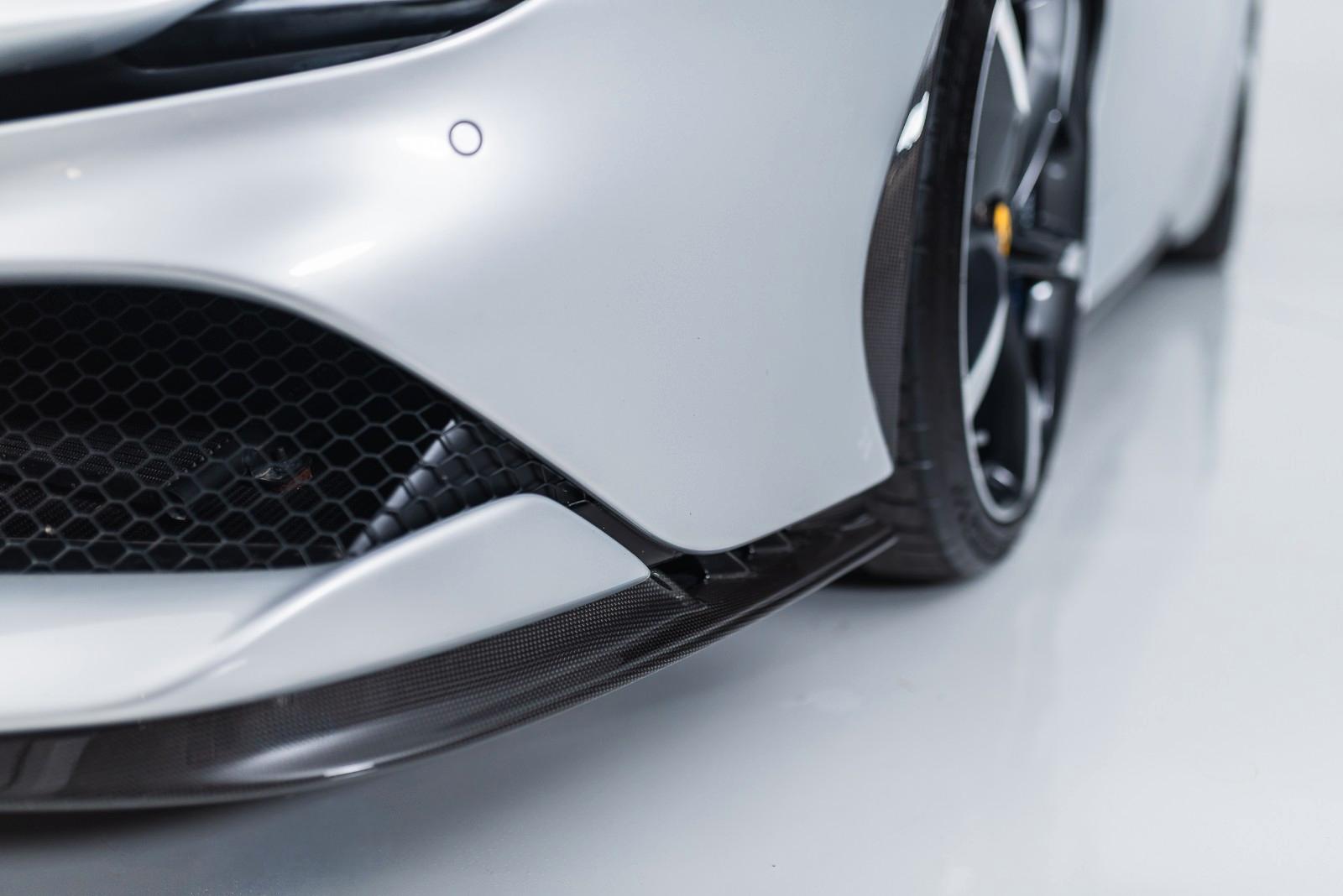 Ferrari SF90 - Garantie, Carbon, Lift, JBL, VAT