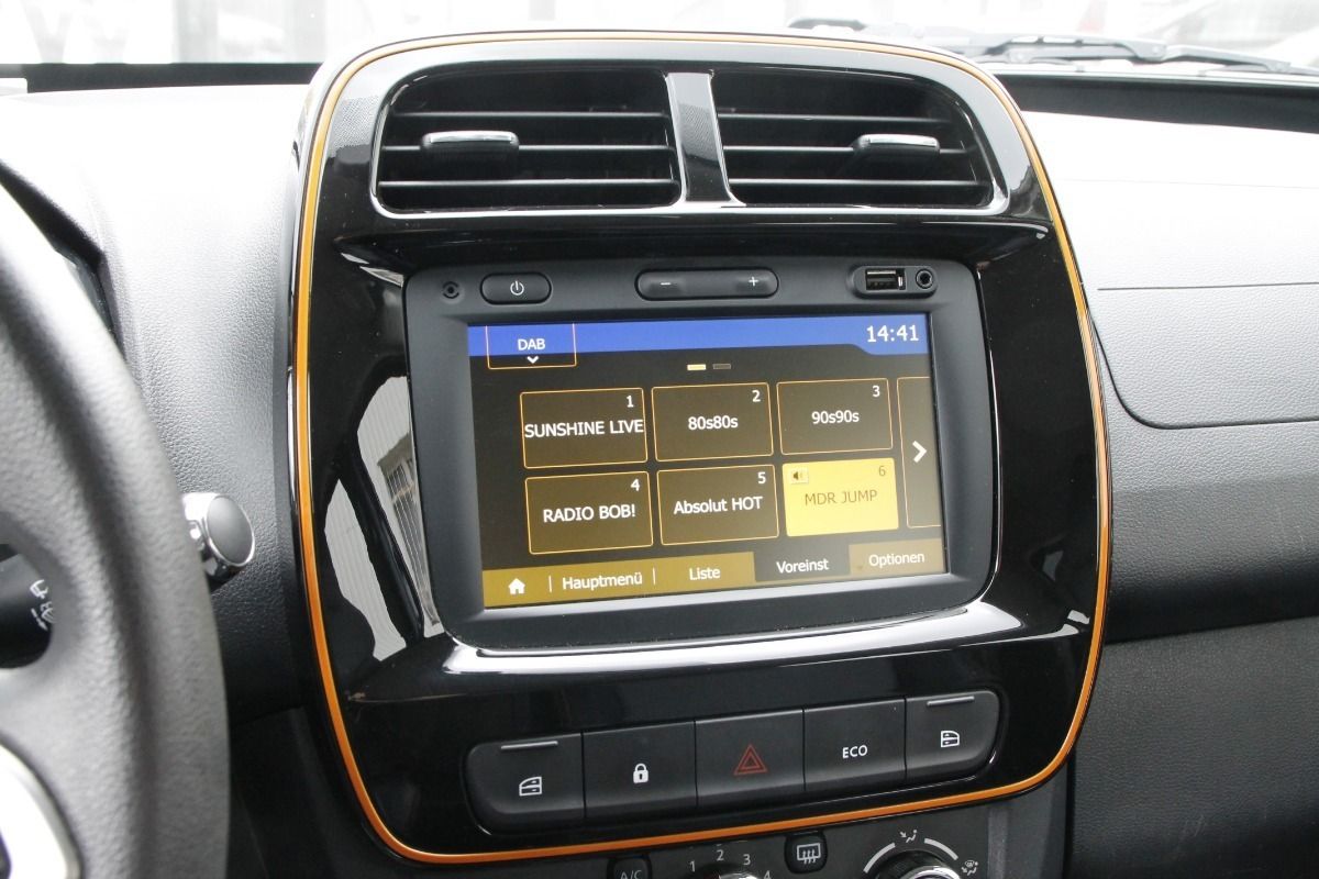 Fahrzeugabbildung Dacia Spring Electric Comfort Plus
