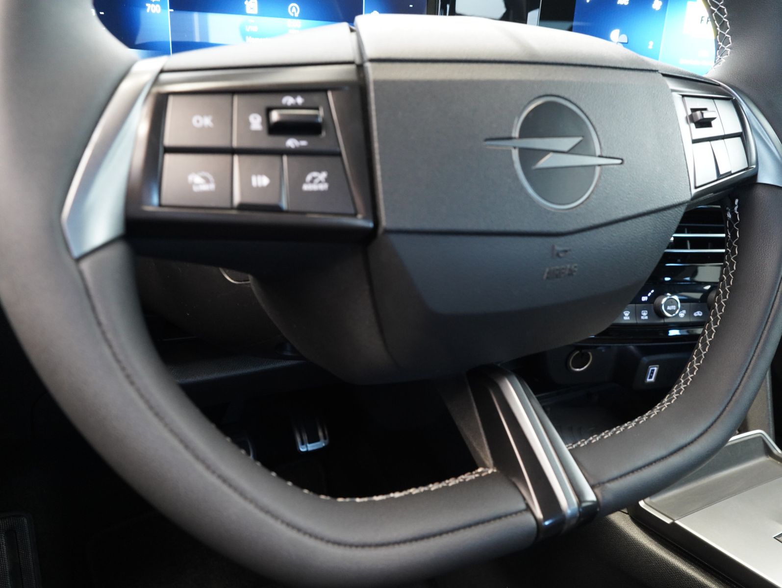 Fahrzeugabbildung Opel Mokka 1.2 Turbo GS TECH/LED/INTELLILUX/ACC