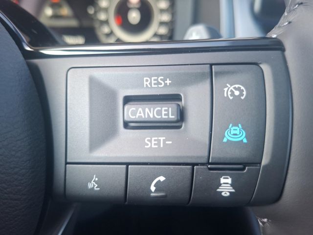 Nissan Qashqai Tekna 1.3 DIG-T 4x4 °LED°BOSE°RFK°PGD°