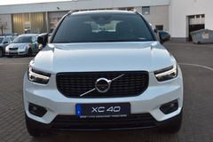 Fahrzeugabbildung Volvo XC40 B4 R-Design *STDHZG*PANO*360°*ACC*AHK