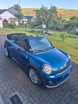 MINI One Cabrio One - MINI One Cabrio mit Schiebedach