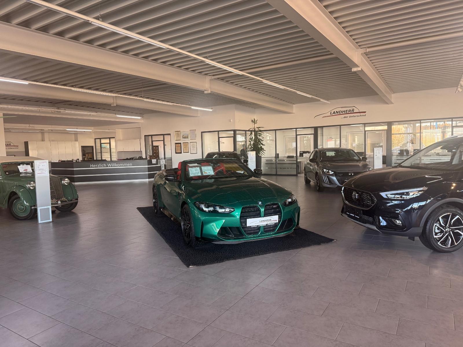 showroom-image-main