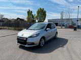 Renault Scenic III Dynamique/Navi/SHZ/PDC H/Keyless-Go - Renault Scenic Dynamique mit Diesel-Antrieb