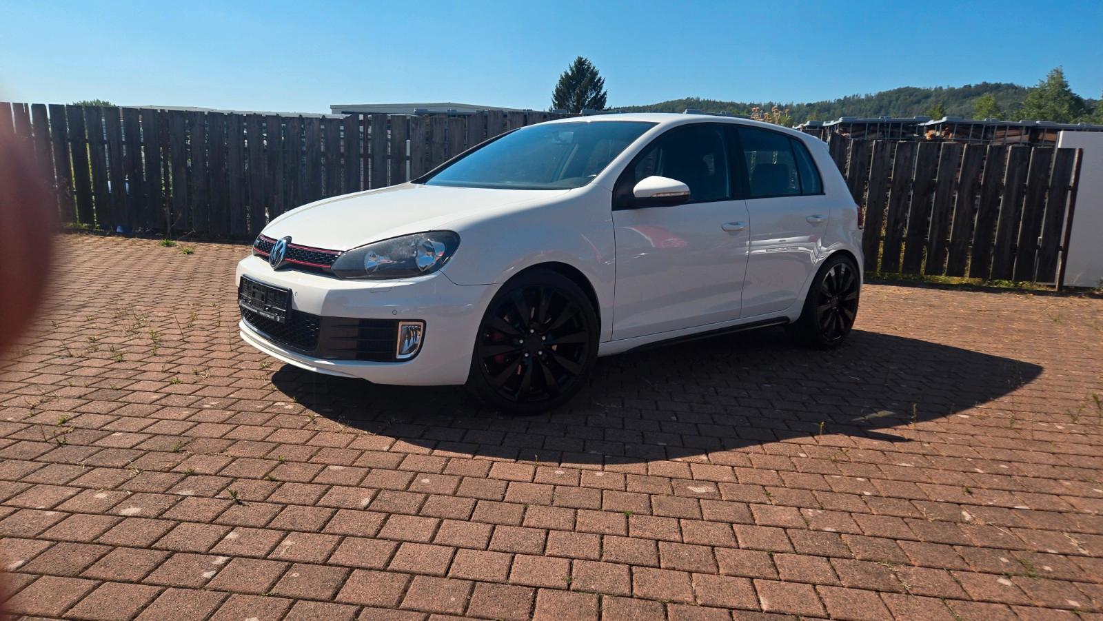 Volkswagen Golf VI GTI