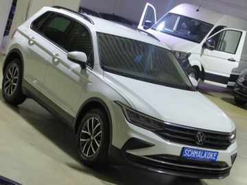 Volkswagen Tiguan - 9