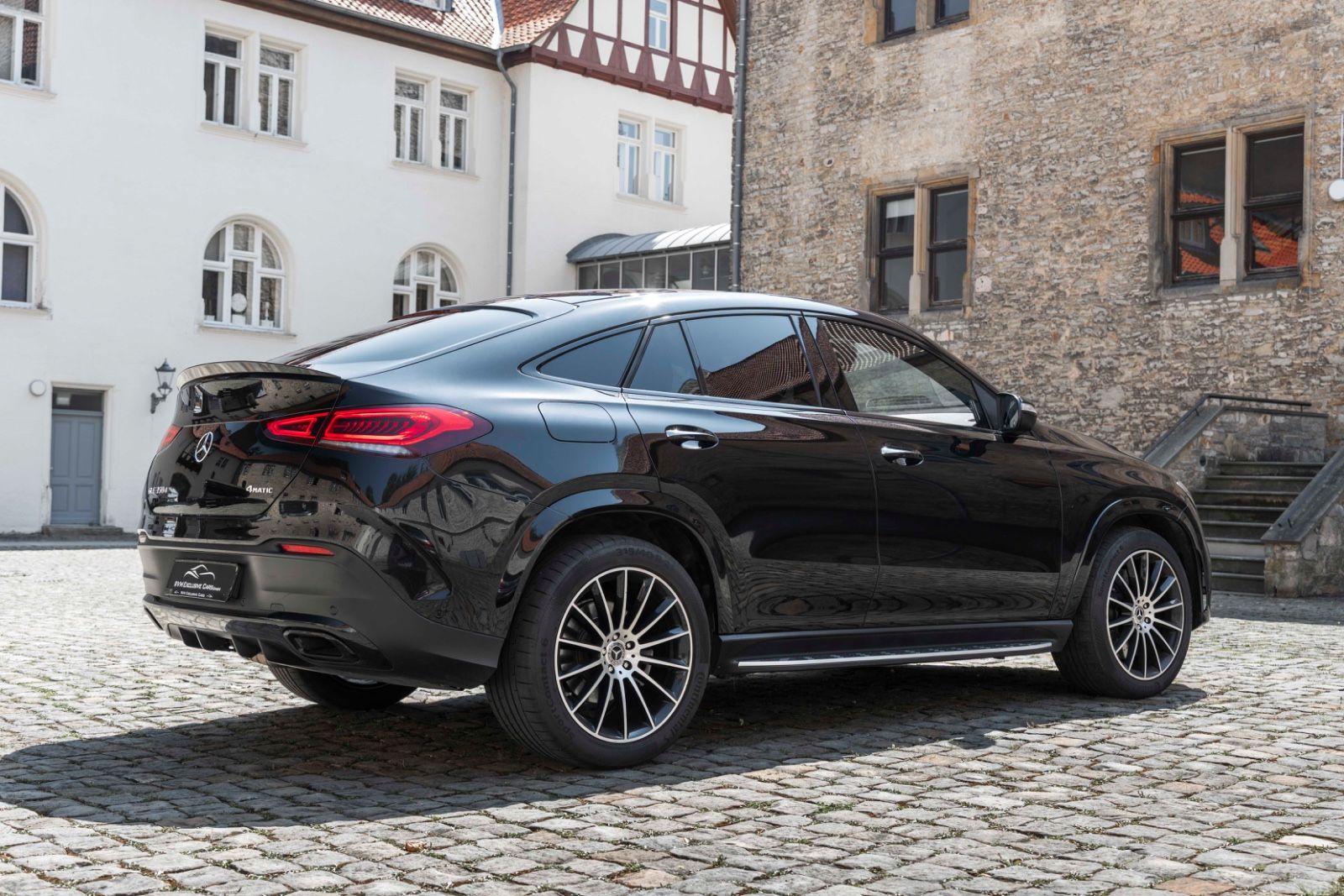 Fahrzeugabbildung Mercedes-Benz GLE 350 d 4MATIC AMG MULTI BURMESTER 360° ACC