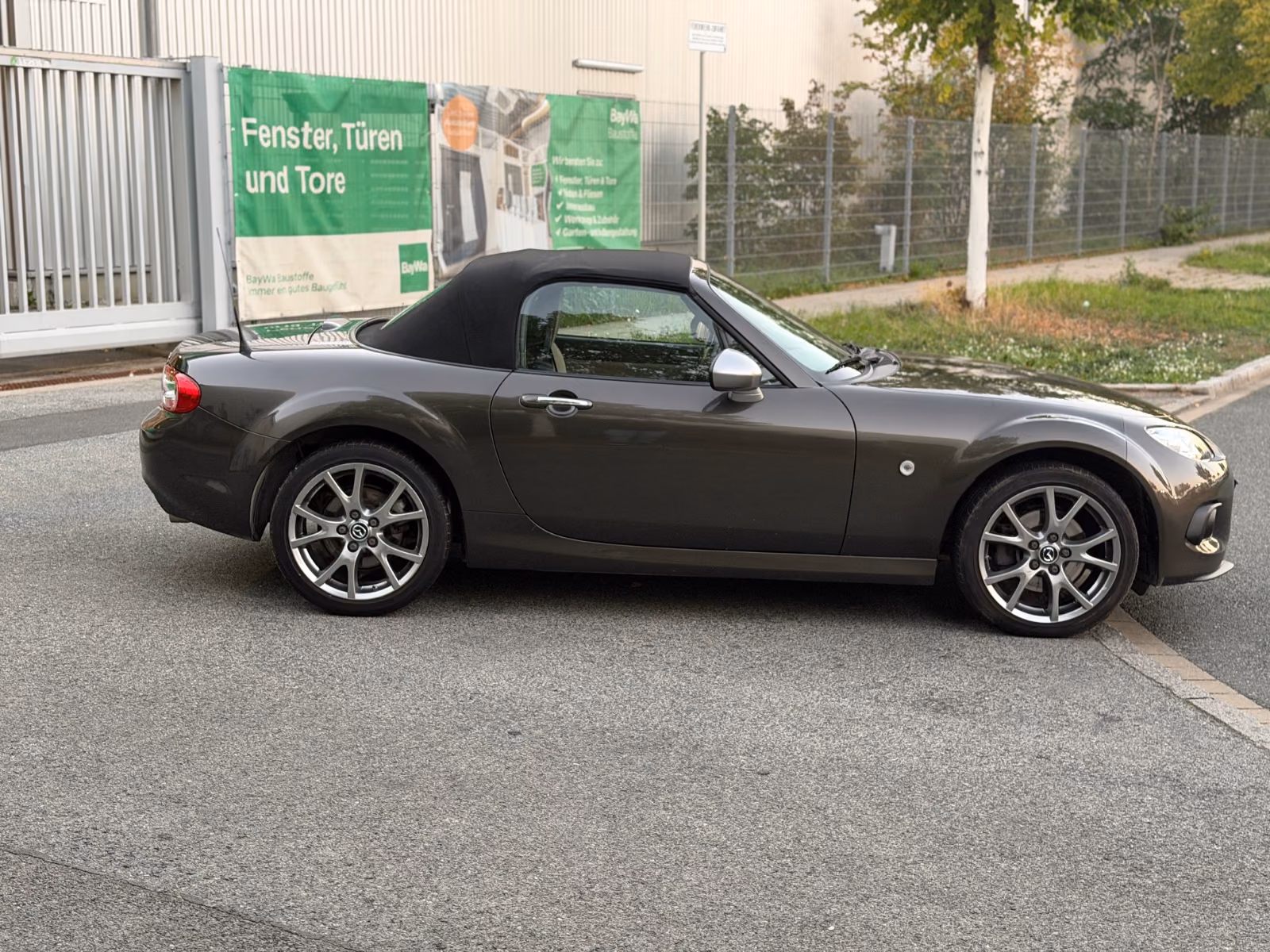 Mazda MX-5 1.8 Sendo*KLIMA*LEDER*1Hand*TÜVNEU*
