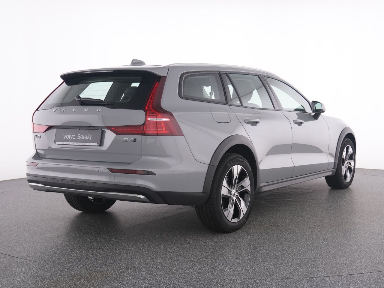 Volvo V60 Cross Country B4 AWD Plus+WINTERPAK+RFK+ foto 3