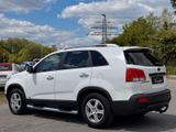 Kia Sorento 2.2 CRDI Vision 4WD/Leder/AHK/Tempomat - Kia Sorento aus 2010