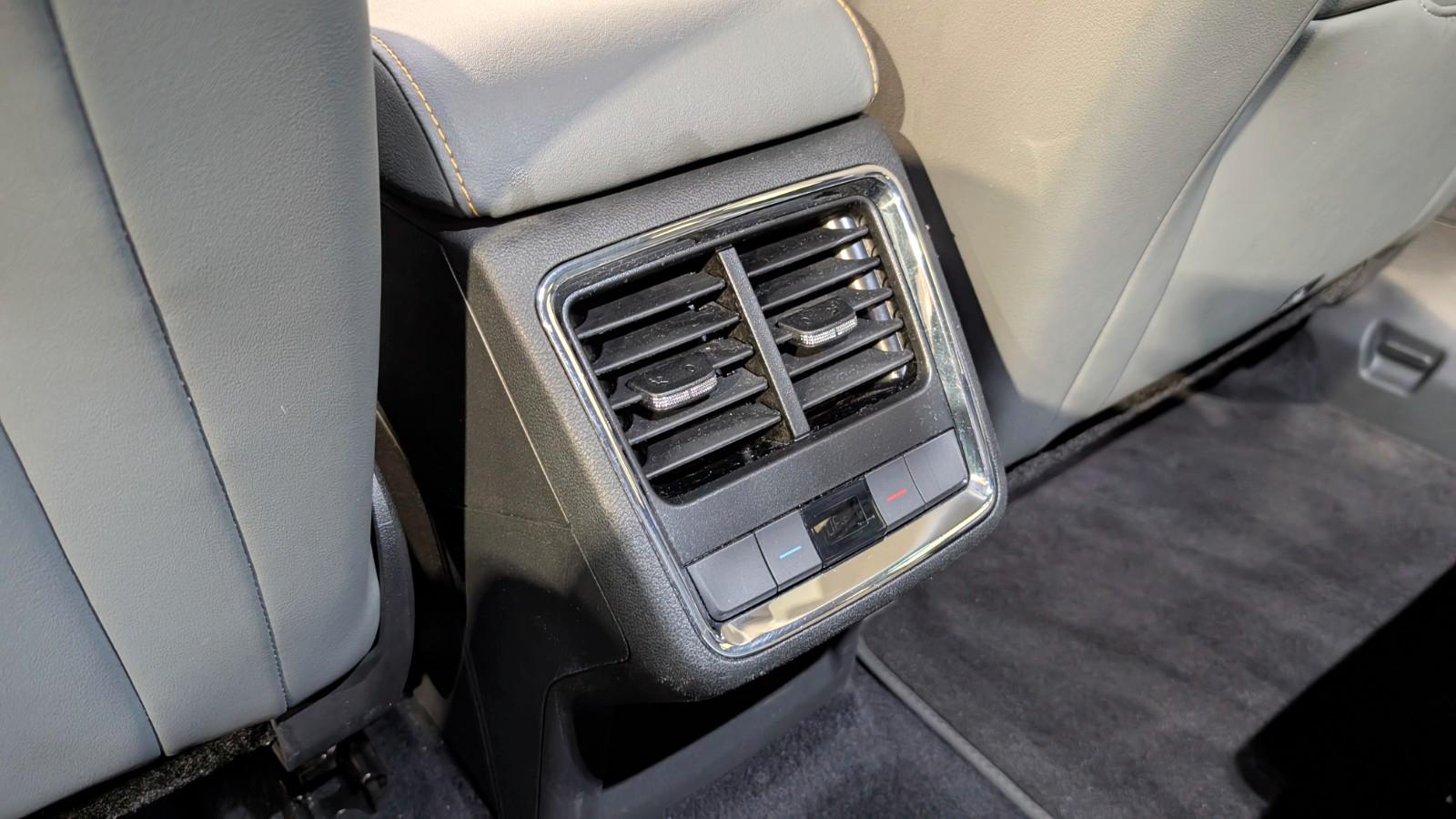 Skoda Enyaq 80 Lounge ACC*HUD*KAM*PANO*MEMO*W-PUMPE